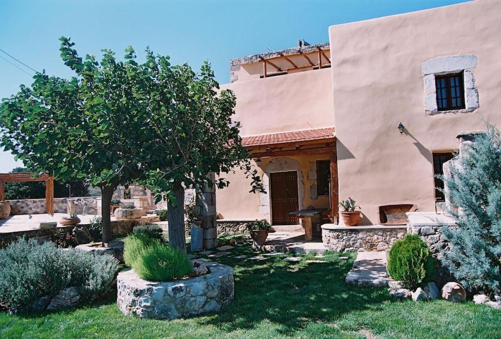 Traditional Villa With Pool In Sfakia Imbros Exterior photo